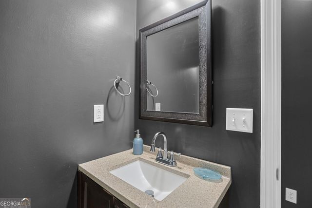 62 Intown Place, Fayetteville, GA 30214