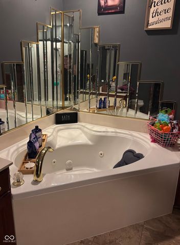 225 Spurgeon Drive, Seymour, IN 47274
