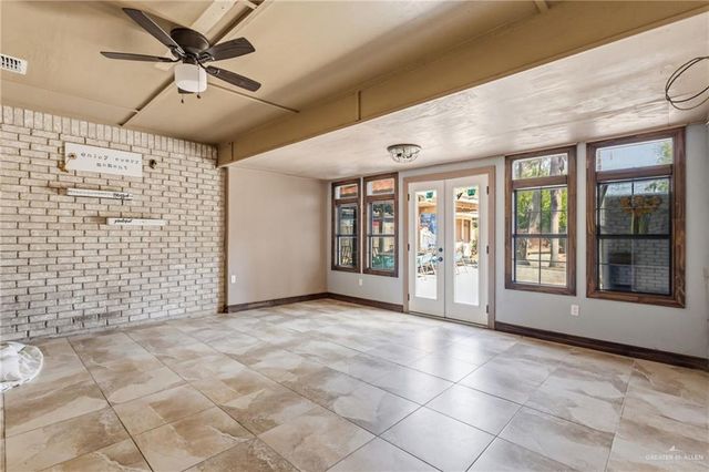 1000 Paradise Circle, Palmview, TX 78572