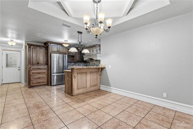 1000 Paradise Circle, Palmview, TX 78572