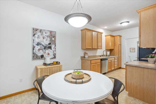 3869 Maple Grove Drive, Madison, WI 53719