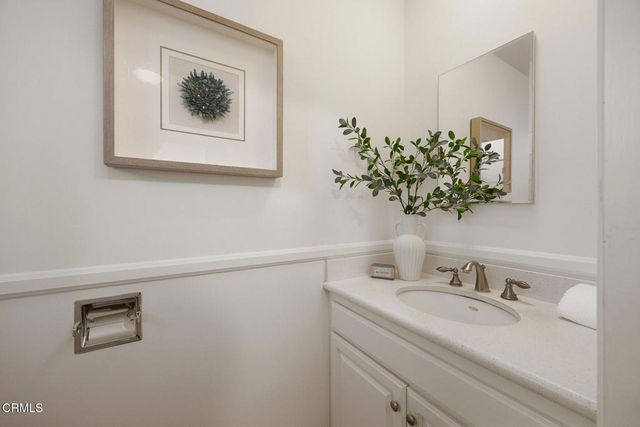 148 W Bonita Avenue, Sierra Madre, CA 91024