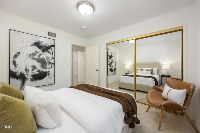 148 W Bonita Avenue, Sierra Madre, CA 91024