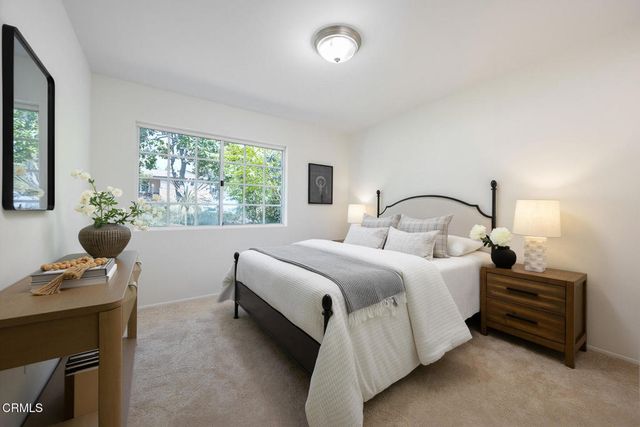 148 W Bonita Avenue, Sierra Madre, CA 91024