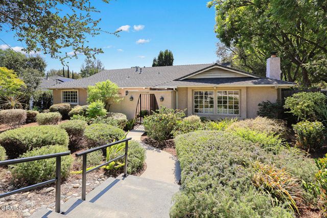 148 W Bonita Avenue, Sierra Madre, CA 91024
