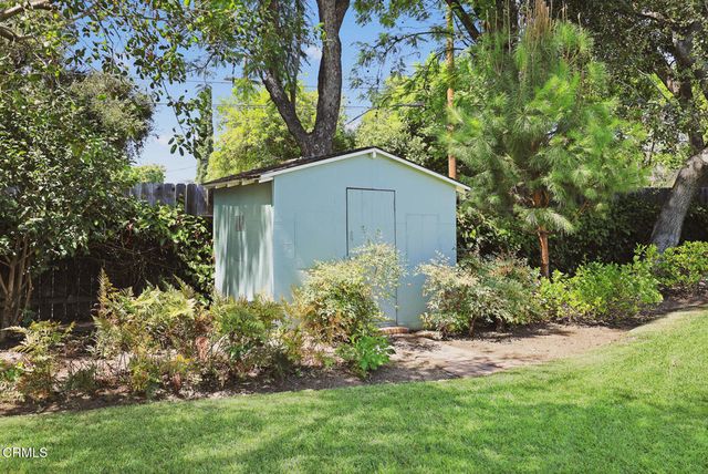 148 W Bonita Avenue, Sierra Madre, CA 91024