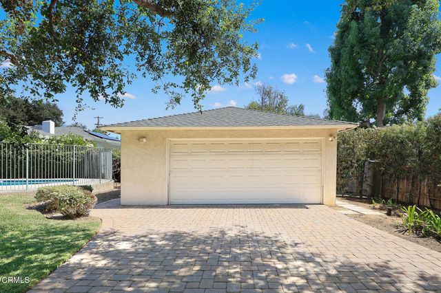 148 W Bonita Avenue, Sierra Madre, CA 91024