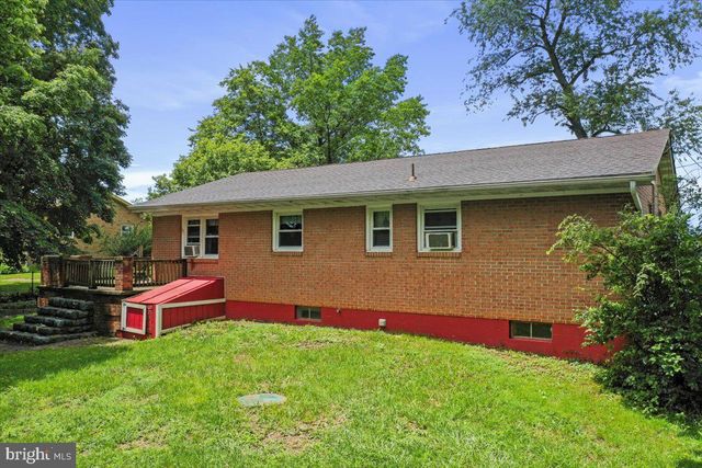 1956 CATTAIL RUN RD, Charles Town, WV 25414