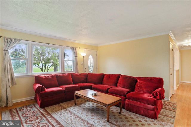 1956 CATTAIL RUN RD, Charles Town, WV 25414