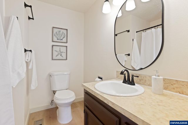 280 Brink Ct SE, Salem, OR 97317