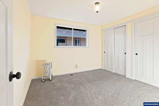 280 Brink Ct SE, Salem, OR 97317