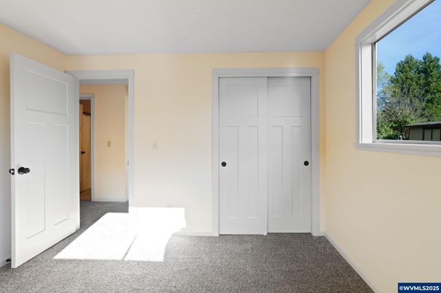 280 Brink Ct SE, Salem, OR 97317