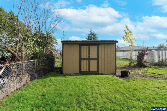 280 Brink Ct SE, Salem, OR 97317