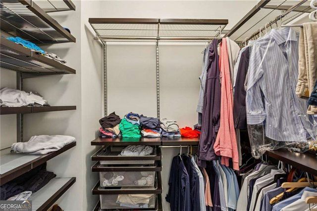 1972 Cobblestone Circle NE, Atlanta, GA 30319