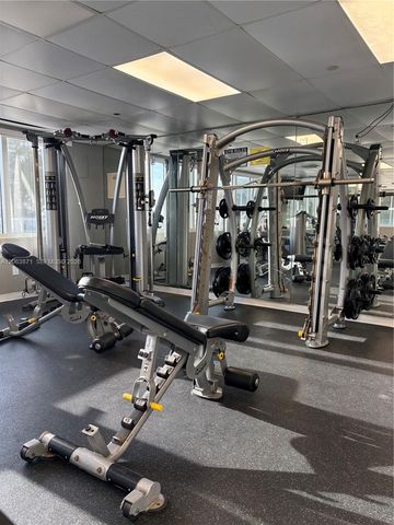 19201 Collins Ave 545, Sunny Isles Beach, FL 33160