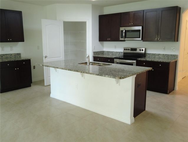 1864 GREEN DRAGON DRIVE, St Cloud, FL 34771