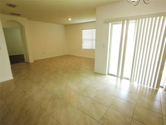 1864 GREEN DRAGON DRIVE, St Cloud, FL 34771