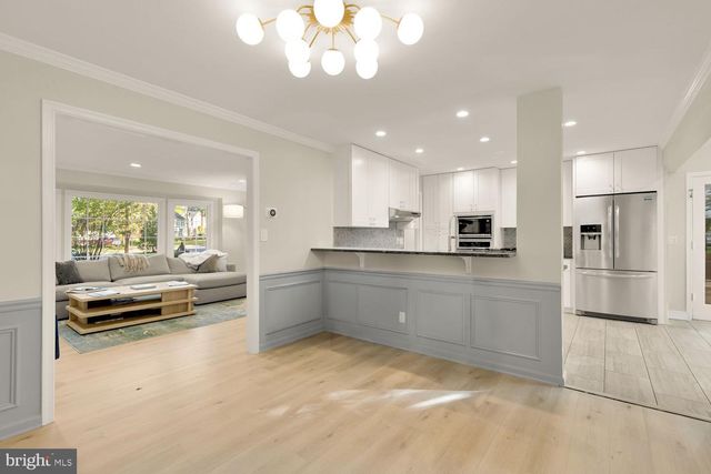 11601 MAGRUDER LN, Rockville, MD 20852