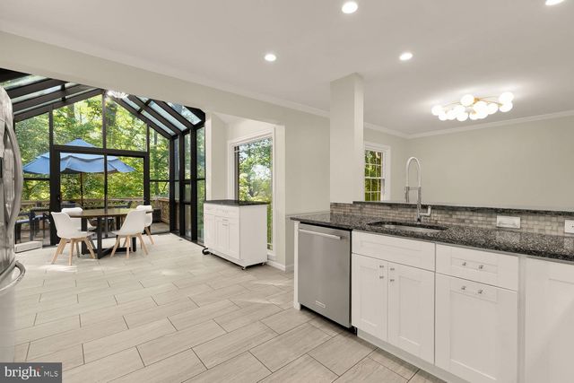 11601 MAGRUDER LN, Rockville, MD 20852