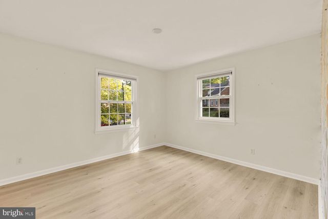 11601 MAGRUDER LN, Rockville, MD 20852