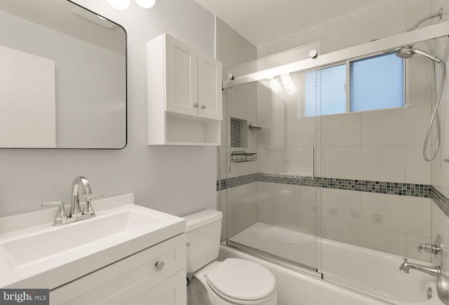 11601 MAGRUDER LN, Rockville, MD 20852