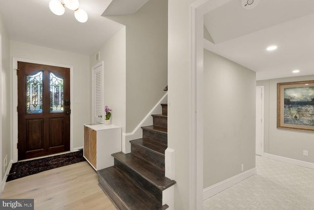 11601 MAGRUDER LN, Rockville, MD 20852