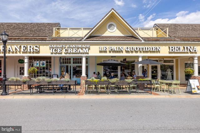 11601 MAGRUDER LN, Rockville, MD 20852