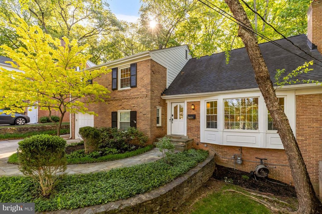 11601 MAGRUDER LN, Rockville, MD 20852