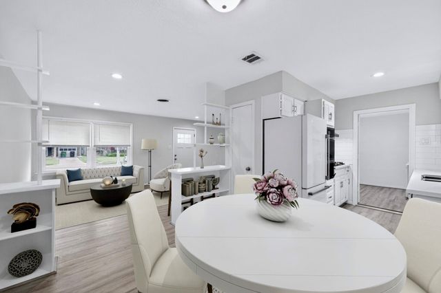 5014 Viking Drive, Houston, TX 77092