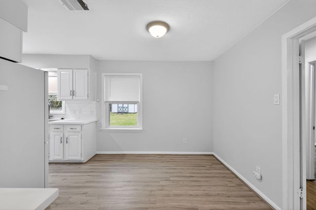 5014 Viking Drive, Houston, TX 77092