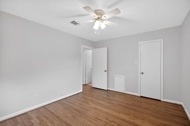 5014 Viking Drive, Houston, TX 77092