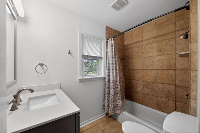 5014 Viking Drive, Houston, TX 77092