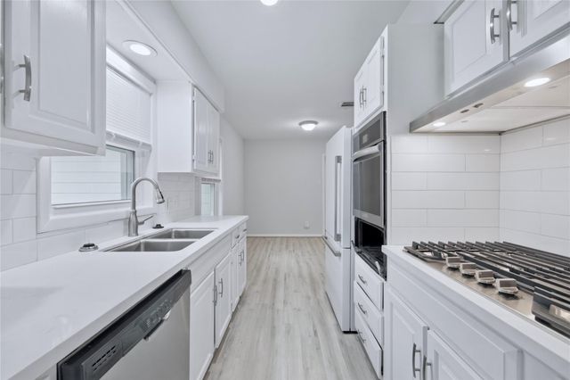 5014 Viking Drive, Houston, TX 77092