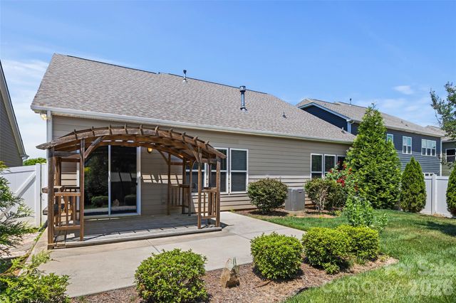 1408 Native Diver Lane, Indian Trail, NC 28079