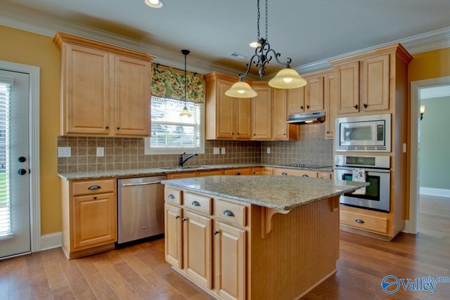 2801 Centerridge Road, Owens Cross Roads, AL 35763