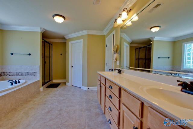 2801 Centerridge Road, Owens Cross Roads, AL 35763