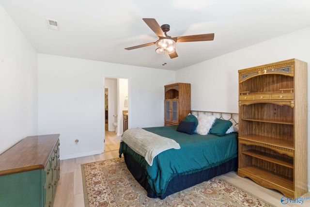 3368 Castlecreek Drive, Madison, AL 35756