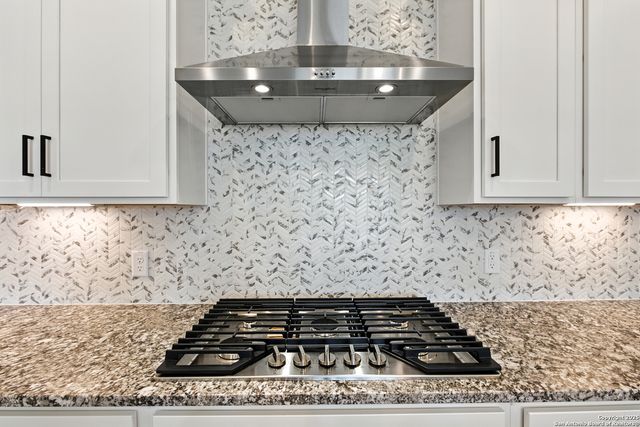 12465 Nazareth, San Antonio, TX 78253