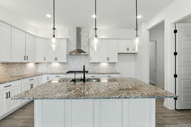 12465 Nazareth, San Antonio, TX 78253