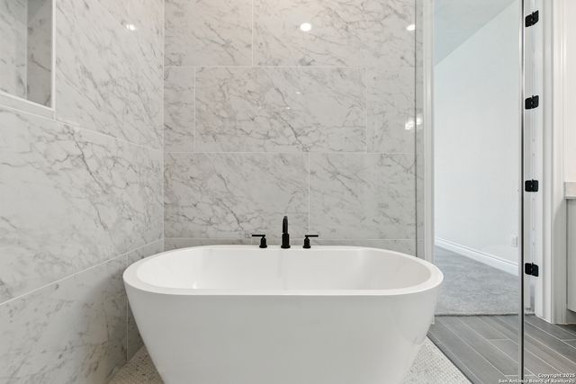 12465 Nazareth, San Antonio, TX 78253