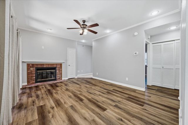 400 Pebble Way 161, Arlington, TX 76006