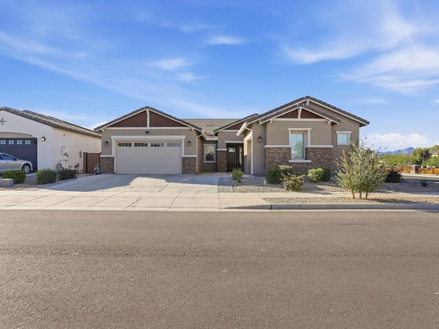 4221 W Carmen Street, Laveen, AZ 85339