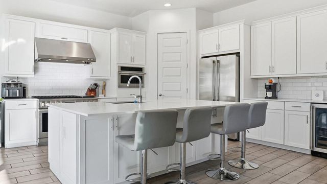 4221 W Carmen Street, Laveen, AZ 85339