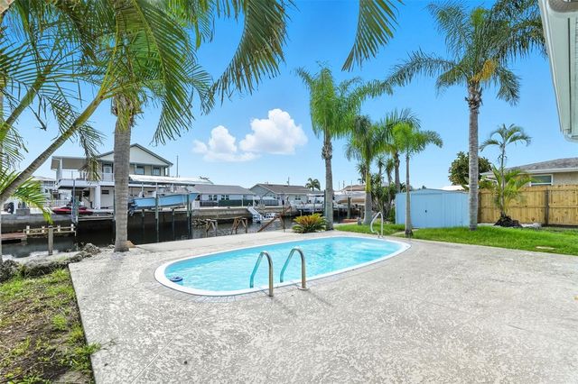 13818 MALCOLM AVENUE, Hudson, FL 34667