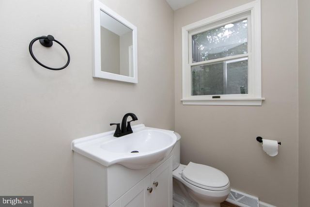 154 RIDGE RD, Southampton, NJ 08088