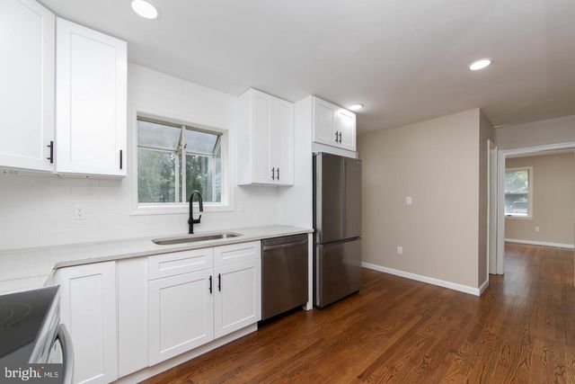 154 RIDGE RD, Southampton, NJ 08088