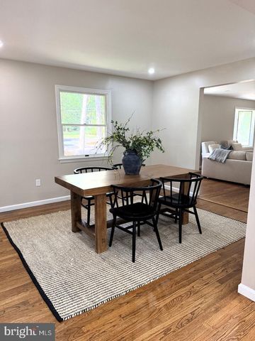 154 RIDGE RD, Southampton, NJ 08088