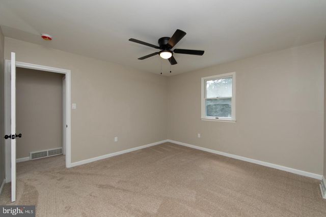 154 RIDGE RD, Southampton, NJ 08088
