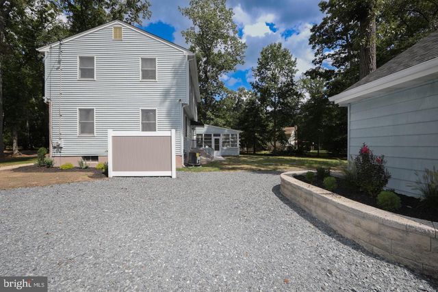 154 RIDGE RD, Southampton, NJ 08088
