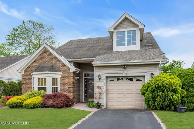172 Sylvan Lake Boulevard, Bayville, NJ 08721